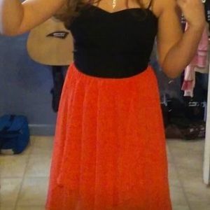 Black and reddish orange dress size 3